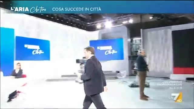 L'Aria Che Tira - Puntata del 21/11/2025