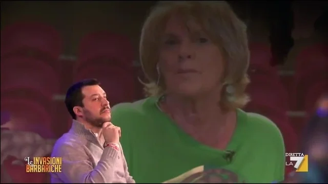 Il confronto tra Lella Costa e Matteo Salvini