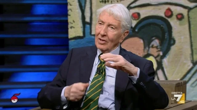 Trump, Corrado Augias: "La democrazia sta barcollando"