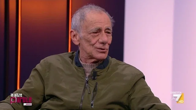 Vecchioni torna dopo la malattia: “Ero a metà tra di qua e di là, ma non ho visto nessun tunnel”