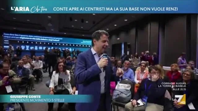 Conte apre ai centristi ma la sua base non vuole Renzi