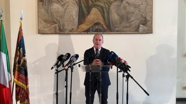 Veneto, Zaia: "Terzo mandato? Non accetto lezioni da bocche sfamate da 30 anni in Parlamento". Poi attacca FdI