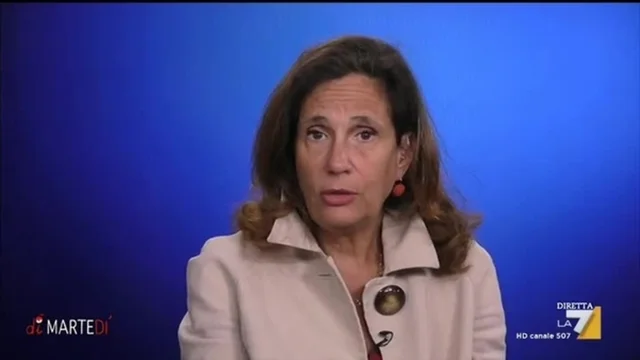 Coronavirus, Ilaria Capua: "È verosimile una ondata di ritorno"