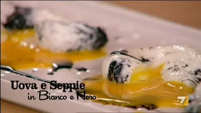 Uova e Seppie in Bianco e Nero