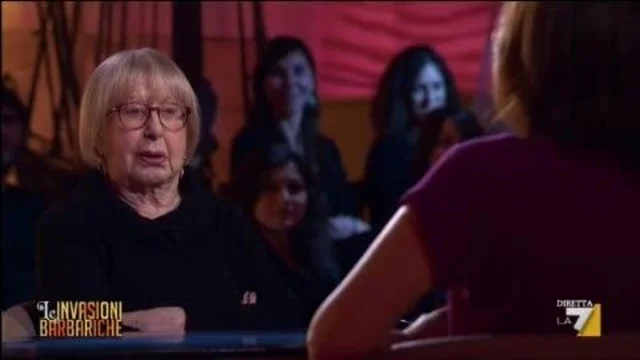 L'INTERVISTA BARBARICA A NATALIA ASPESI