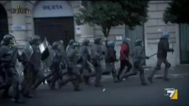 Le proteste di Roma contro il governo