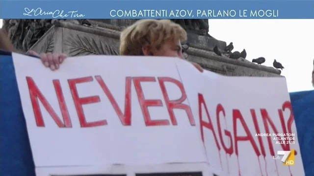 Combattenti Azov, parlano le mogli