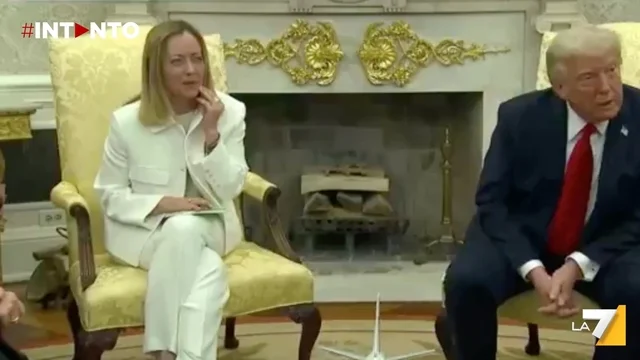 "Meloni non mi ha fatto cambiare idea sui dazi, stiamo facendo tanti soldi”: Trump tira dritto sul protezionismo
