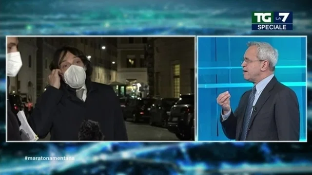 Botta e risposta tra Mentana e il senatore del M5s Perilli: "Anche Conte era un tecnico", "No, Conte era un Professore"