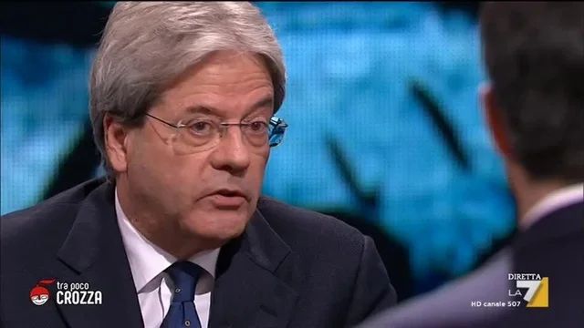 L'intervista a Paolo Gentiloni sul referendum costituzionale e le ragioni del sì