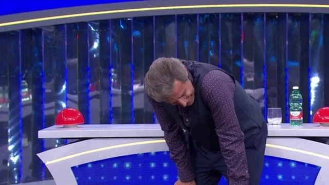 "Ho perso il costume in mare e..."