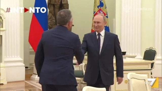 Witkoff incontra Putin a due giorni dall’ultimatum Trump: svolta per la pace in Ucraina?