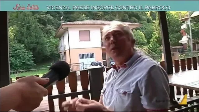 Vicenza, paese insorge contro il parroco
