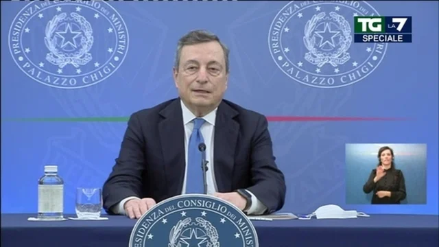Super green pass, Mario Draghi: "Situazione in lieve ma costante peggioramento, vogliamo prevenire per conservare"