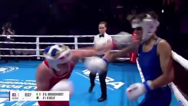 L'algerina Imane Khelif non è imbattibile: il video della sconfitta contro l'irlandese Broadhurst