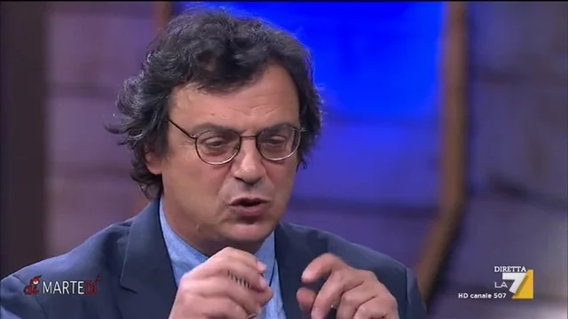 L'intervista a Stefano Bartezzaghi sul suo nuovo libro Parole in gioco