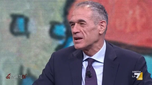 Crisi di governo, Carlo Cottarelli: "Vediamo cosa succede...non ci sarà il trolley"