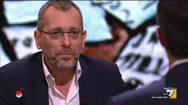 L'intervista a Corrado Formigli sul suo nuovo libro Il falso nemico. Perché non sconfiggiamo l'Isis
