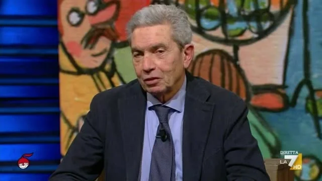 Padellaro sull'accordo Italia-Starlink: "Il pasticcio di Musk? Se si affida la produzione di mele alla strega di Biancaneve..."