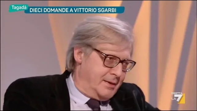 Dieci domande a Vittorio Sgarbi