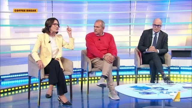 Flotilla, Gelmini vs De Magistris: "La responsabilità è di Hamas, Netanyahu ha fatto errori a Gaza" - "Sono crimini, non errori"