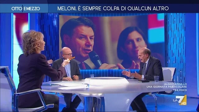 Campo largo, Gruber a Bersani: "Lei federatore?". La risposta dell'ex segretario Pd