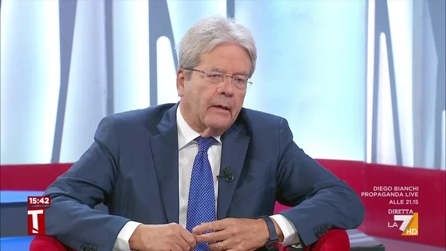 Russia, Paolo Gentiloni: "Siamo oggetto di attacchi informatici, non siamo in guerra ma nemmeno in pace