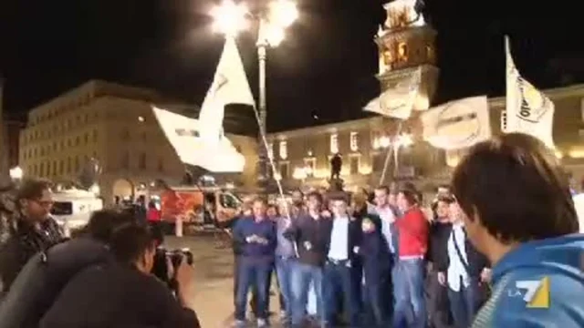 PIAZZAPULITA, GIOVEDI' 10/05 ALLE 21.10