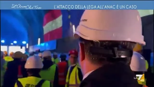 L'Aria Che Tira