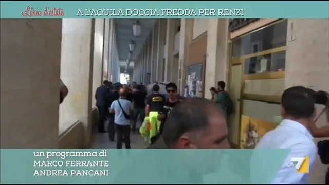 A L'Aquila doccia fredda per Renzi