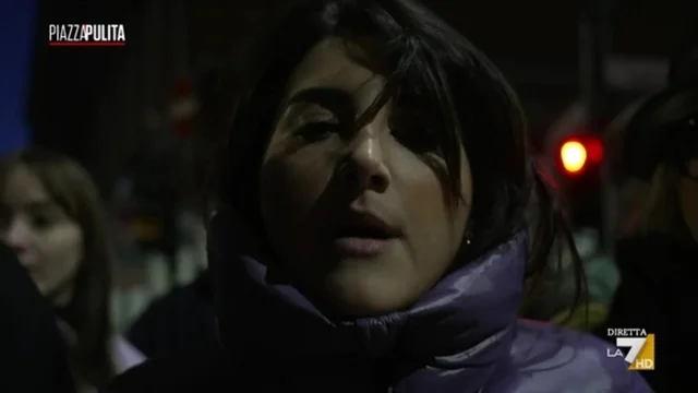La piazza del 25 novembre: “Su quel carro avrei voluto vedere Giorgia Meloni"