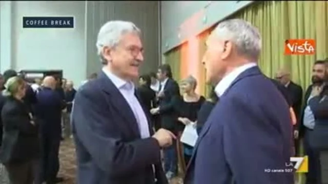 Il fuorionda di Massimo D'Alema sul veto di Mattarella a Savona