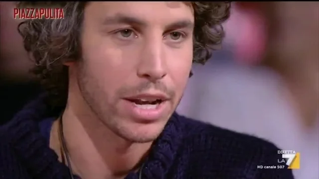 Mattia Santori, le sardine: “È un movimento spontaneo che avvicina i cittadini alla politica”.