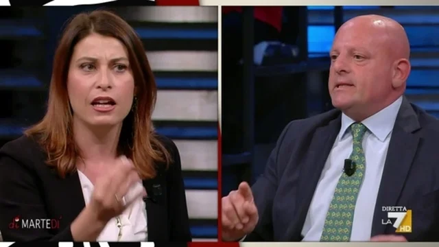 Ilaria Salis, botta e risposta tra Piccolotti e Totaro: "Lei è il giudice?", "Forse vi piace che picchino i fascisti"