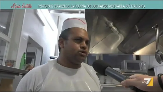 Immigrati e padelle: la cucina del Bel Paese non parla italiano