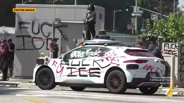 Los Angeles 'brucia': la debolezza di Trump travestita da forza