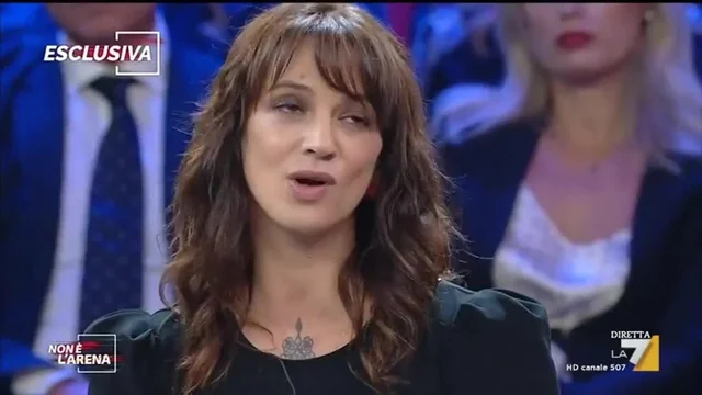 Asia Argento su Rose McGowan: 'a cosa servono le scuse dopo due mesi che mi chiamano pedofila'
