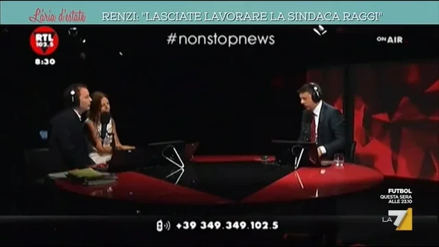 Renzi: 'Lasciate lavorare la Sindaca Raggi'