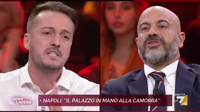 Botta e risposta Paragone - Granato: "Voi centri sociali comunistelli avete rotto"