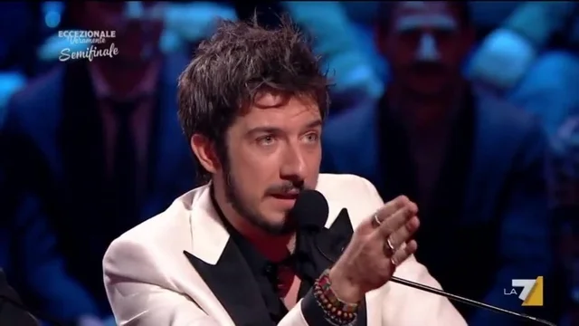 Paolo Ruffini ai Progildan: 'Mi fate molto ridere. C'è tutta la dinamica del trio!'
