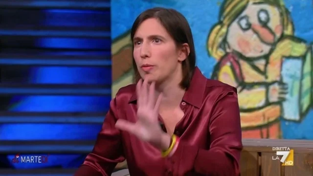 Schlein contro Meloni: "Tra un complimento e una promozione, ha detto a Trump di togliere i dazi al 107% sulla pasta?"