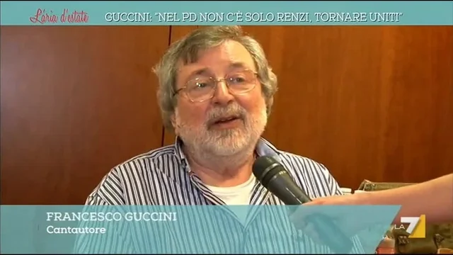 Guccini: 'Nel PD non solo Renzi, tornare uniti'