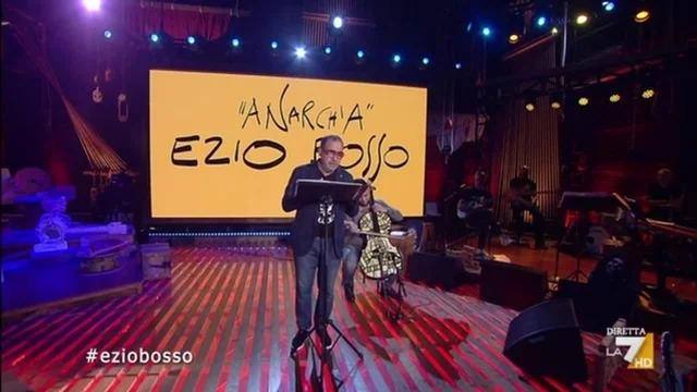 "Anarchia" - Elio e il Maestro Enrico Melozzi ricordano Ezio Bosso