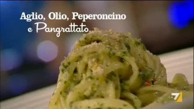 Linguine aglio, olio, peperoncino e pane grattato