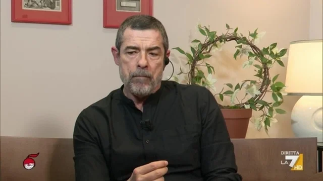 Alessandro Gassmann: “La nostra Costituzione ci ha difeso per 80 anni, ora tocca a noi difenderla”