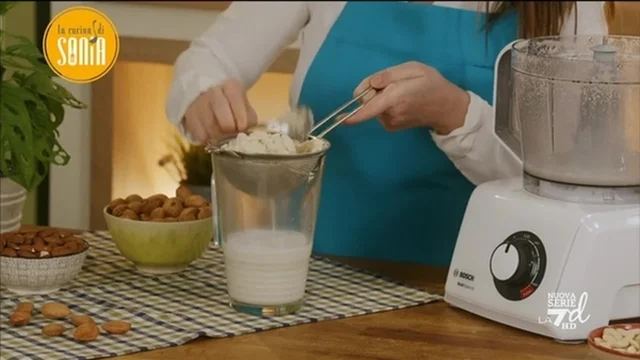 Bevanda di mandorla