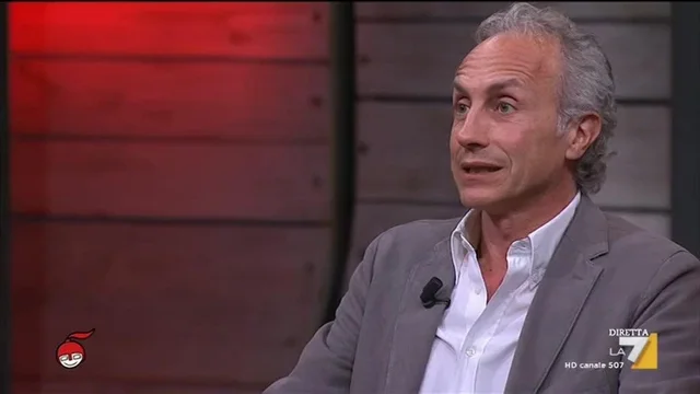 L'intervista a Marco Travaglio sul caso Banca Etruria