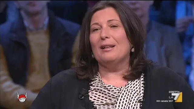 L'intervista a Valeria Ciarambino (M5S) sul rapporto con Vincenzo De Luca e l'insulto