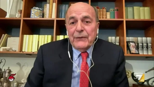 Trump-Europa, Bersani: "Con chi sta Meloni? Né carne né pesce..."