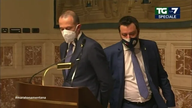 Consultazioni, imprevisto per Matteo Salvini: "Ha perso il telefono"